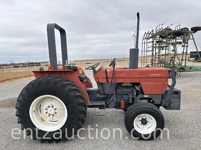 Image of Case IH 485 equipment image 3