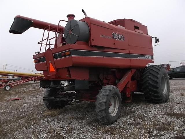 Image of Case IH 1680 equipment image 4