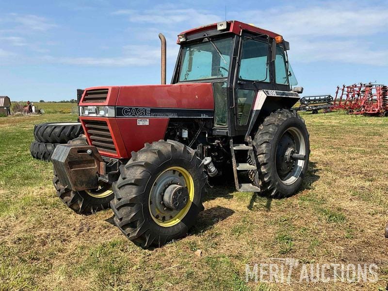 1986 Case IH 1896 Equipment Image0