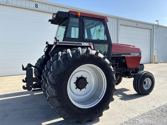 Image of Case IH 2394 equipment image 2