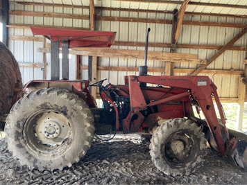 Main image Case IH 585
