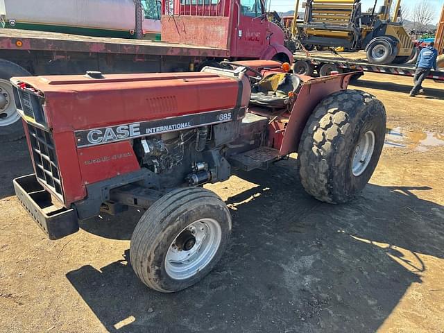 Image of Case IH 685 equipment image 4