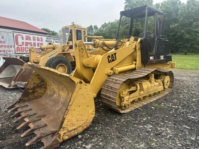 Image of Caterpillar 963 equipment image 2