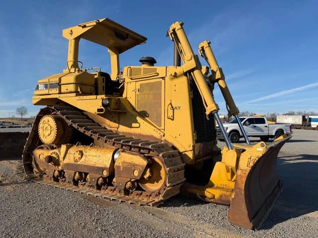 Image of Caterpillar D8L equipment image 1