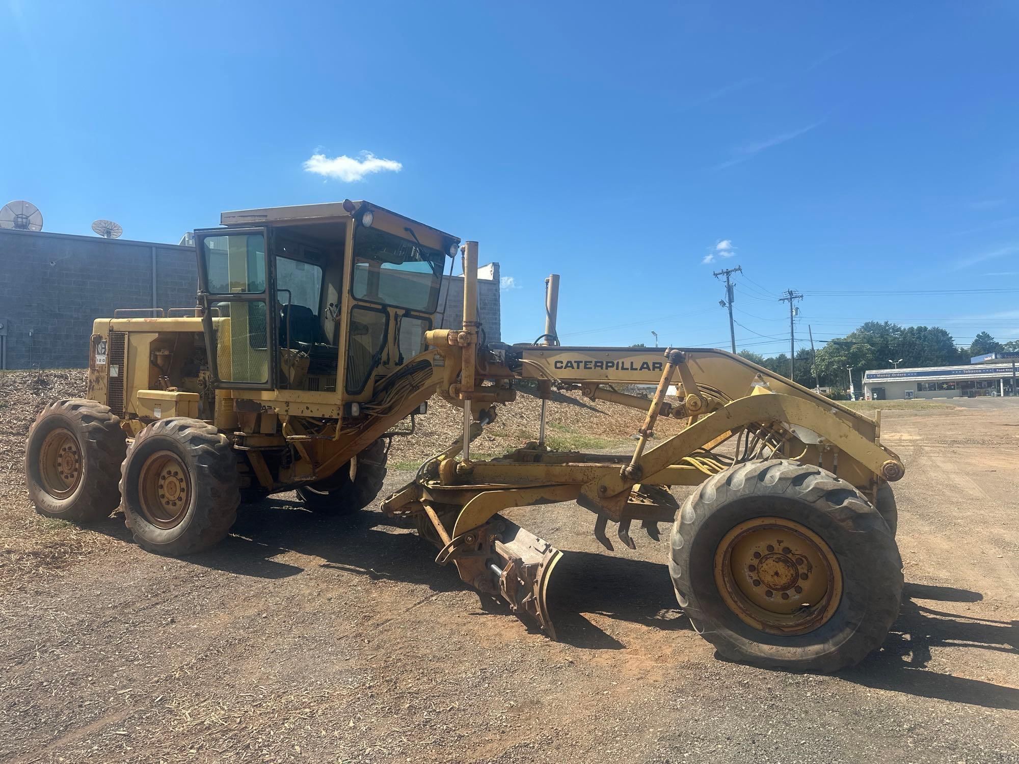 1986 Caterpillar 12G Equipment Image0
