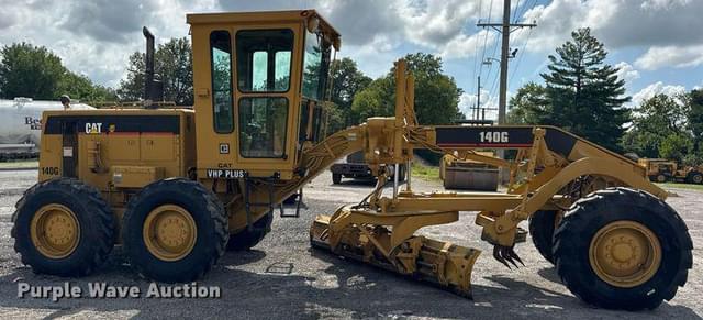 Image of Caterpillar 140G equipment image 3