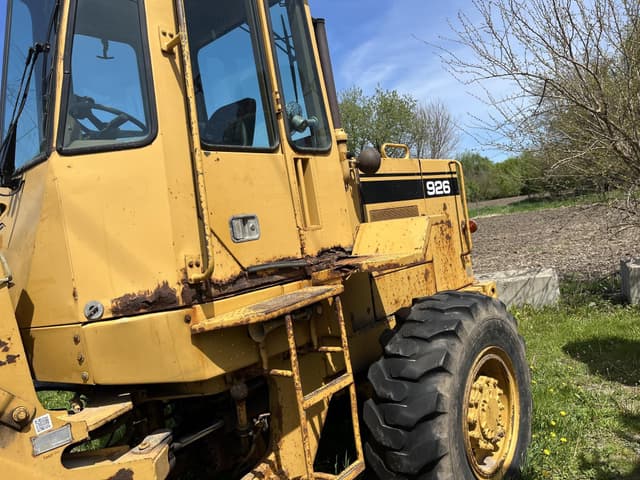 Image of Caterpillar 926 equipment image 4
