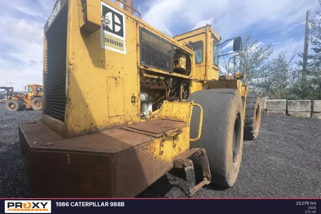 Image of Caterpillar 988B equipment image 3