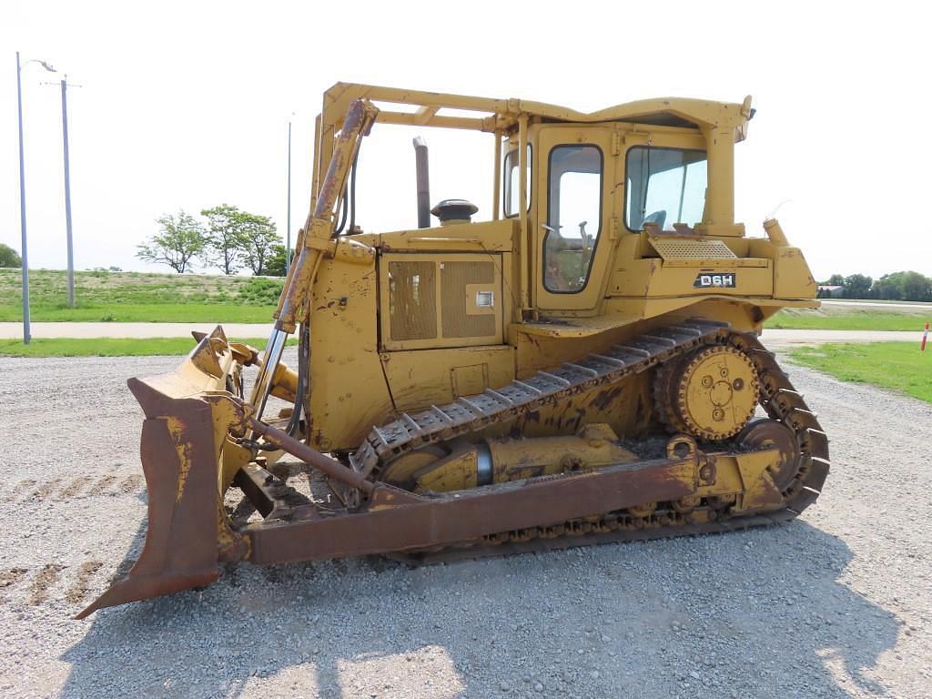 Image of Caterpillar D6H Primary image