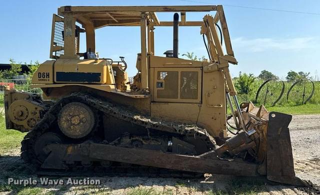 Image of Caterpillar D6H II equipment image 3