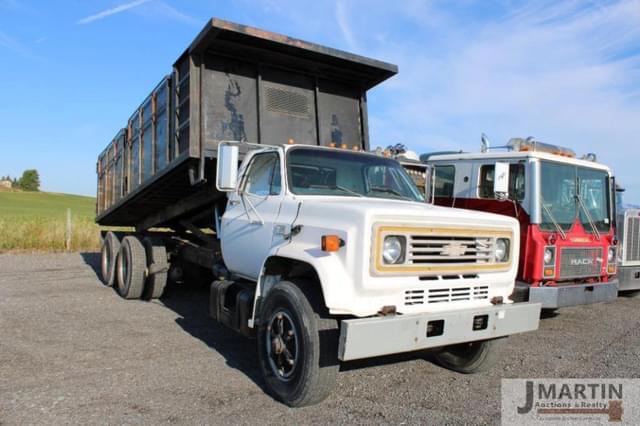 Image of Chevrolet C70 equipment image 1