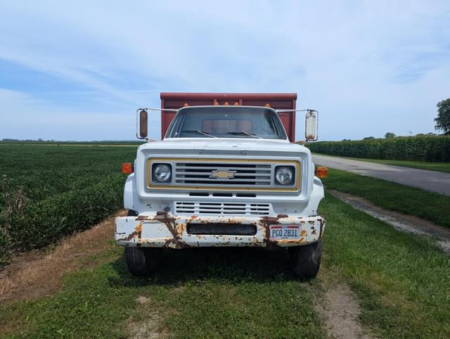 Image of Chevrolet C70 equipment image 1