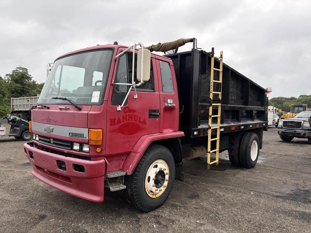 1986 Chevrolet WT Equipment Image0