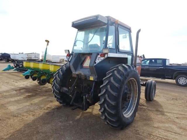 Image of Case IH 2096 equipment image 2