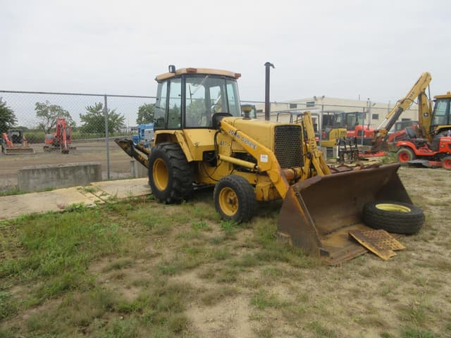 Image of John Deere 410C equipment image 4