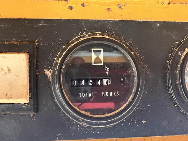 Image of John Deere 575 equipment image 4