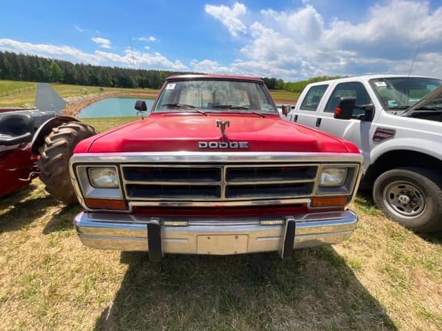 Image of Dodge Ram 150 equipment image 3