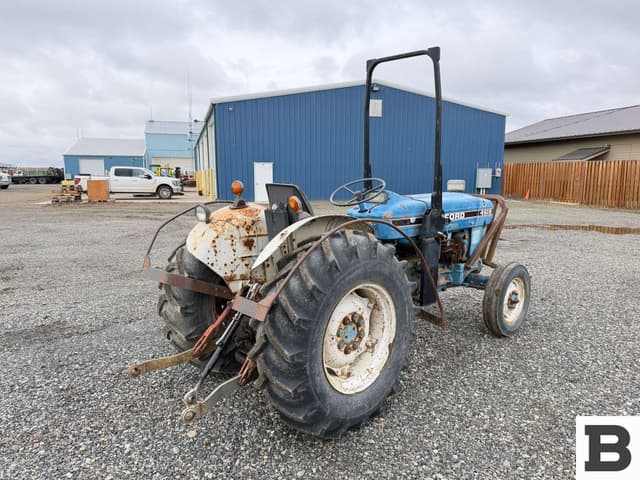 Image of Ford 4610 equipment image 4
