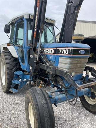 Image of Ford 7710 equipment image 1