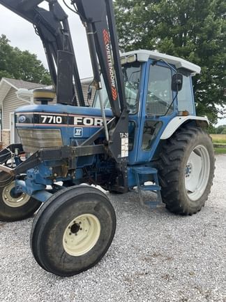 1986 Ford 7710 Equipment Image0