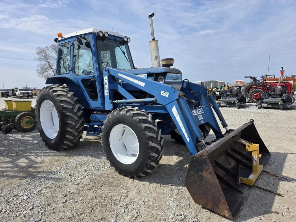 1986 Ford 7710 Equipment Image0