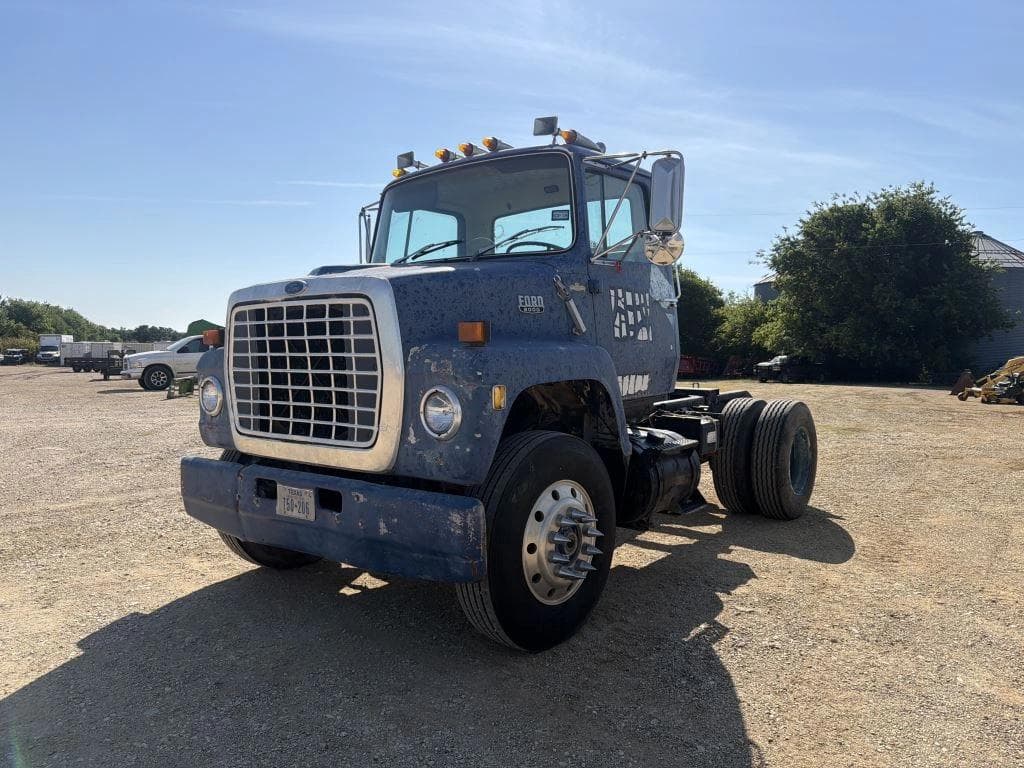 Image of Ford 8000 Primary image