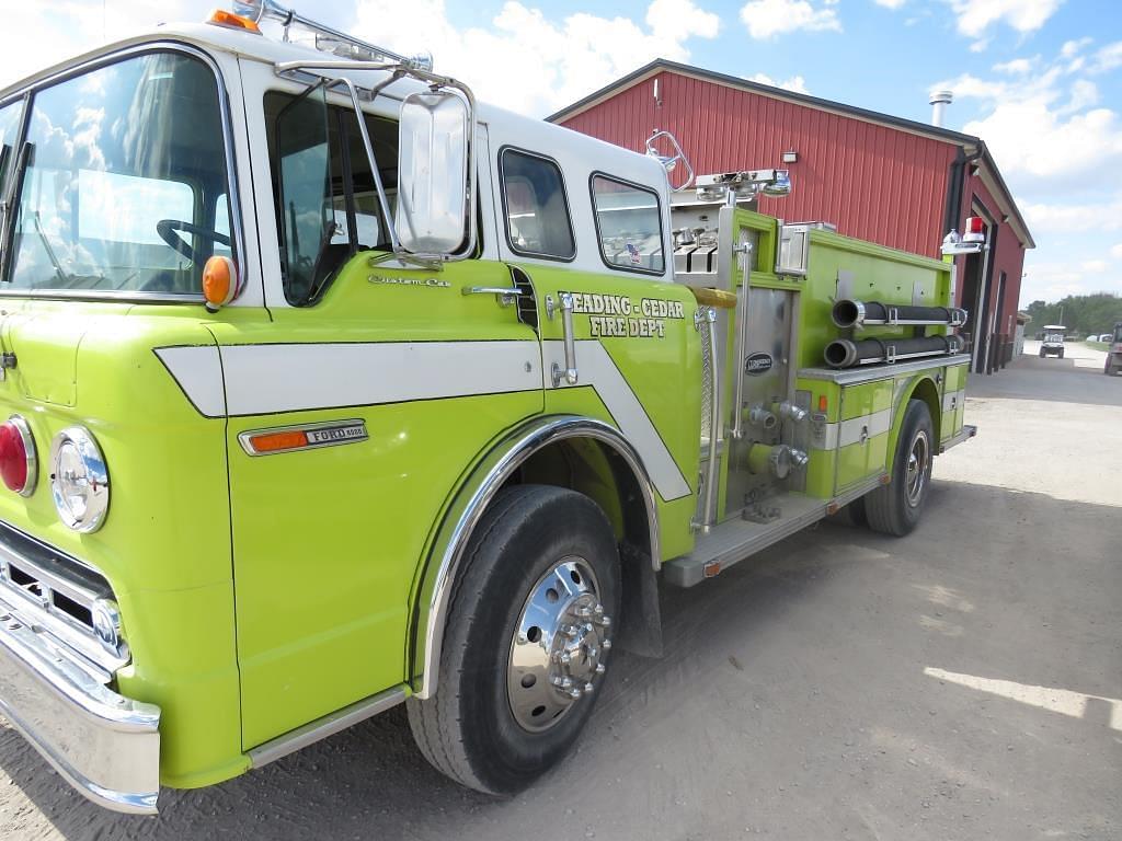Image of Ford 8000 Primary image