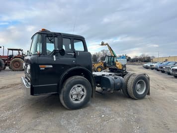 Main image Ford C800