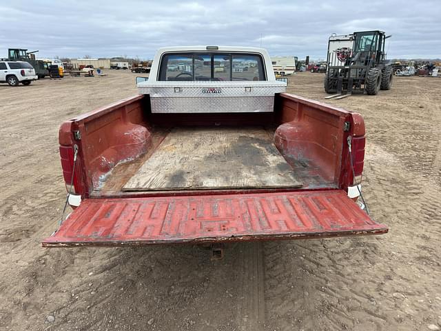 Image of Ford F-150 equipment image 4