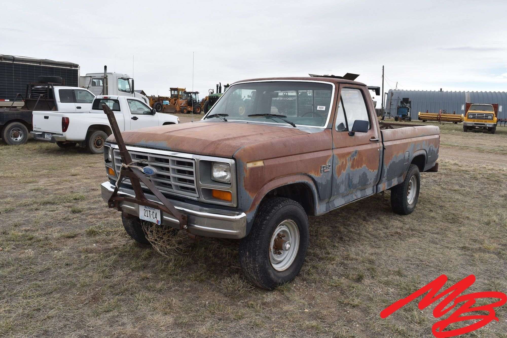 1986 Ford F-250 Equipment Image0