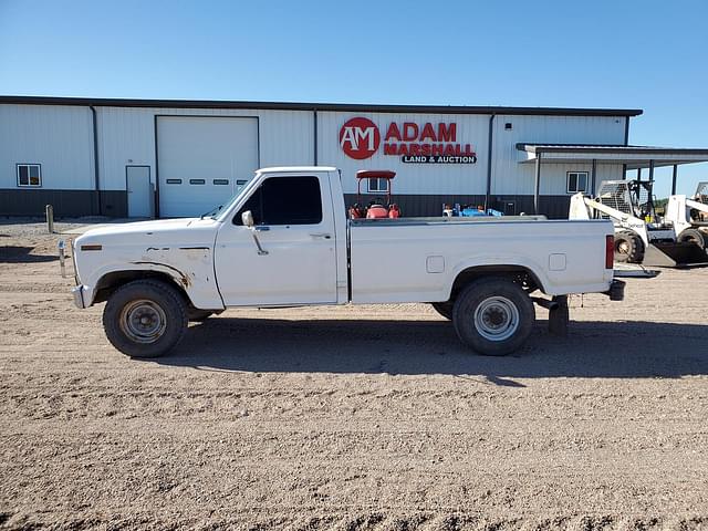 Image of Ford F-250 equipment image 4