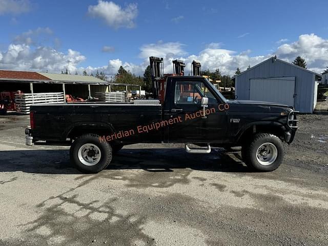 Image of Ford F-250 equipment image 1