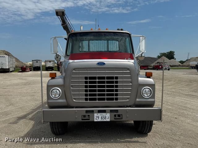 Image of Ford LN7000 equipment image 1
