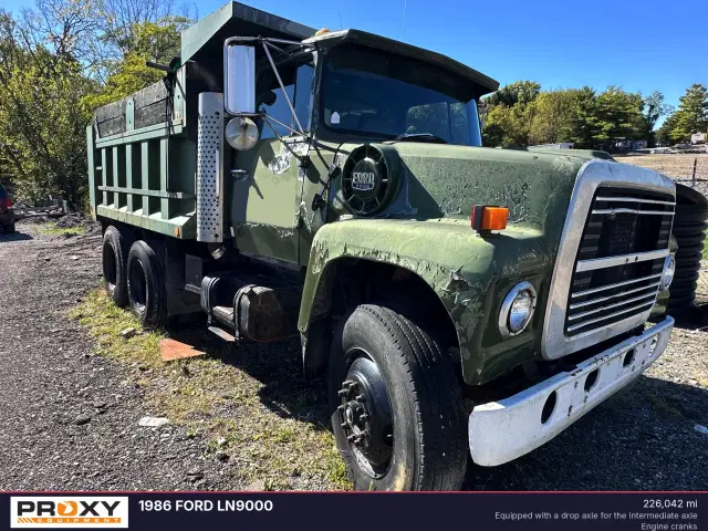Image of Ford LN9000 equipment image 1