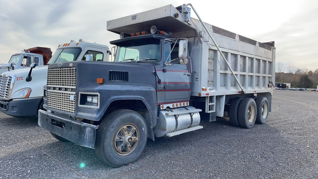 【レア未開封】フォードCL9000 IMAI Fullscreen_capture_7302025_917