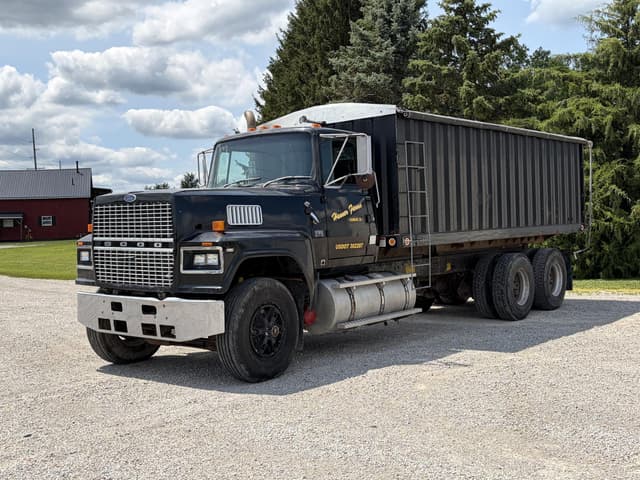 Image of Ford LTL9000 equipment image 2