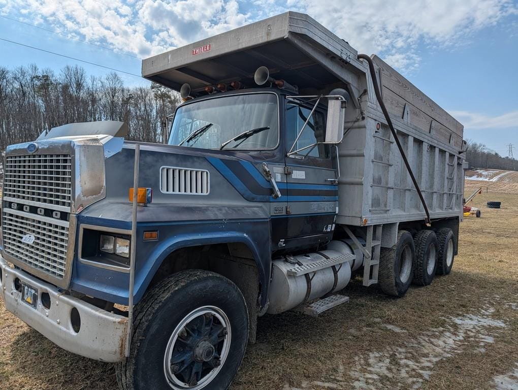 1986 Ford LTL9000 Equipment Image0