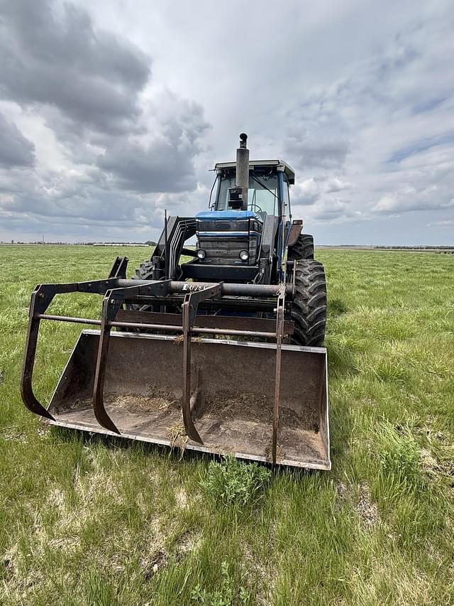 Image of Ford TW-5 equipment image 2