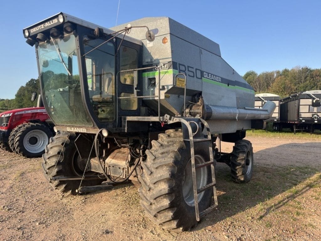 Main image Gleaner R50