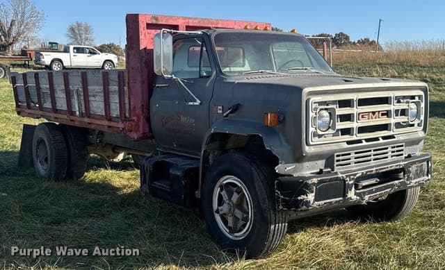 Image of GMC 7000 equipment image 2