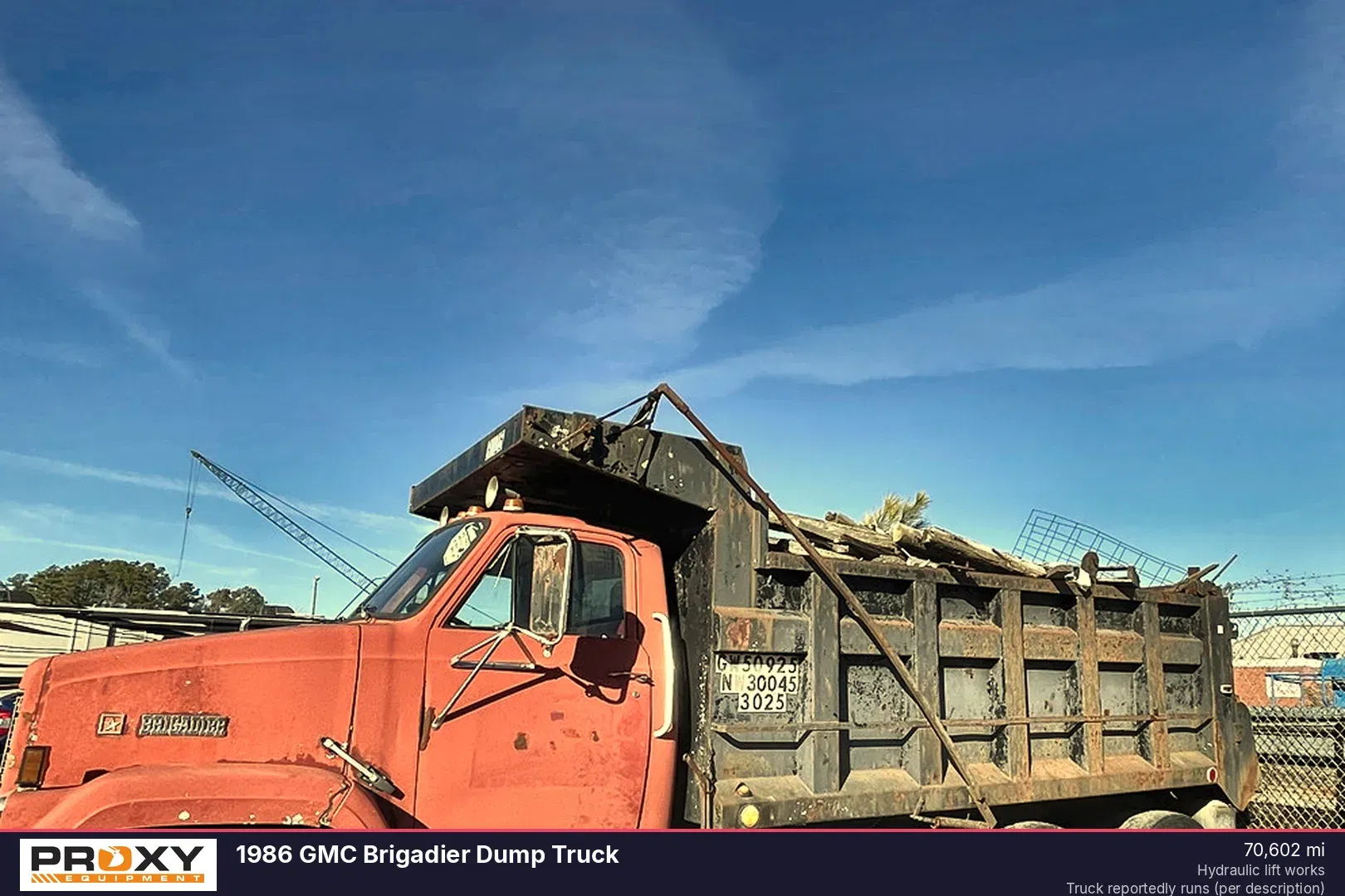 1986 GMC 9500 Equipment Image0
