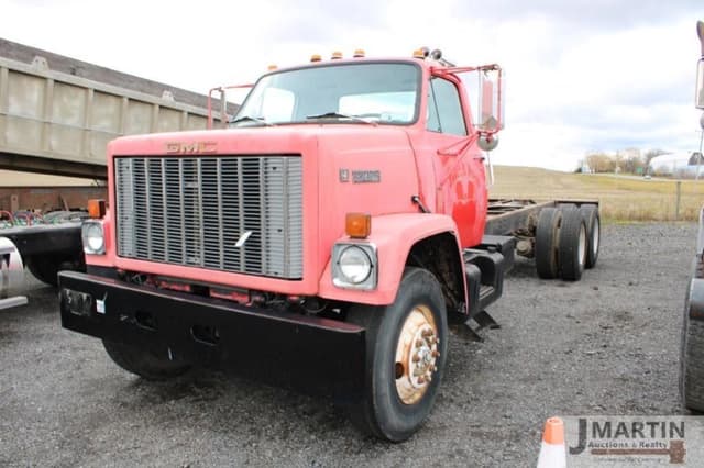 Image of GMC Brigadier equipment image 1