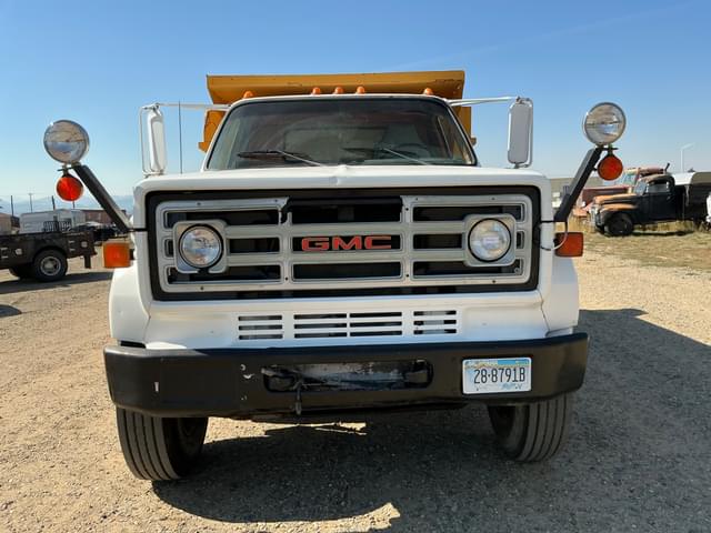 Image of GMC C7000 equipment image 1