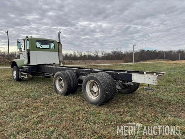 Image of GMC General equipment image 3