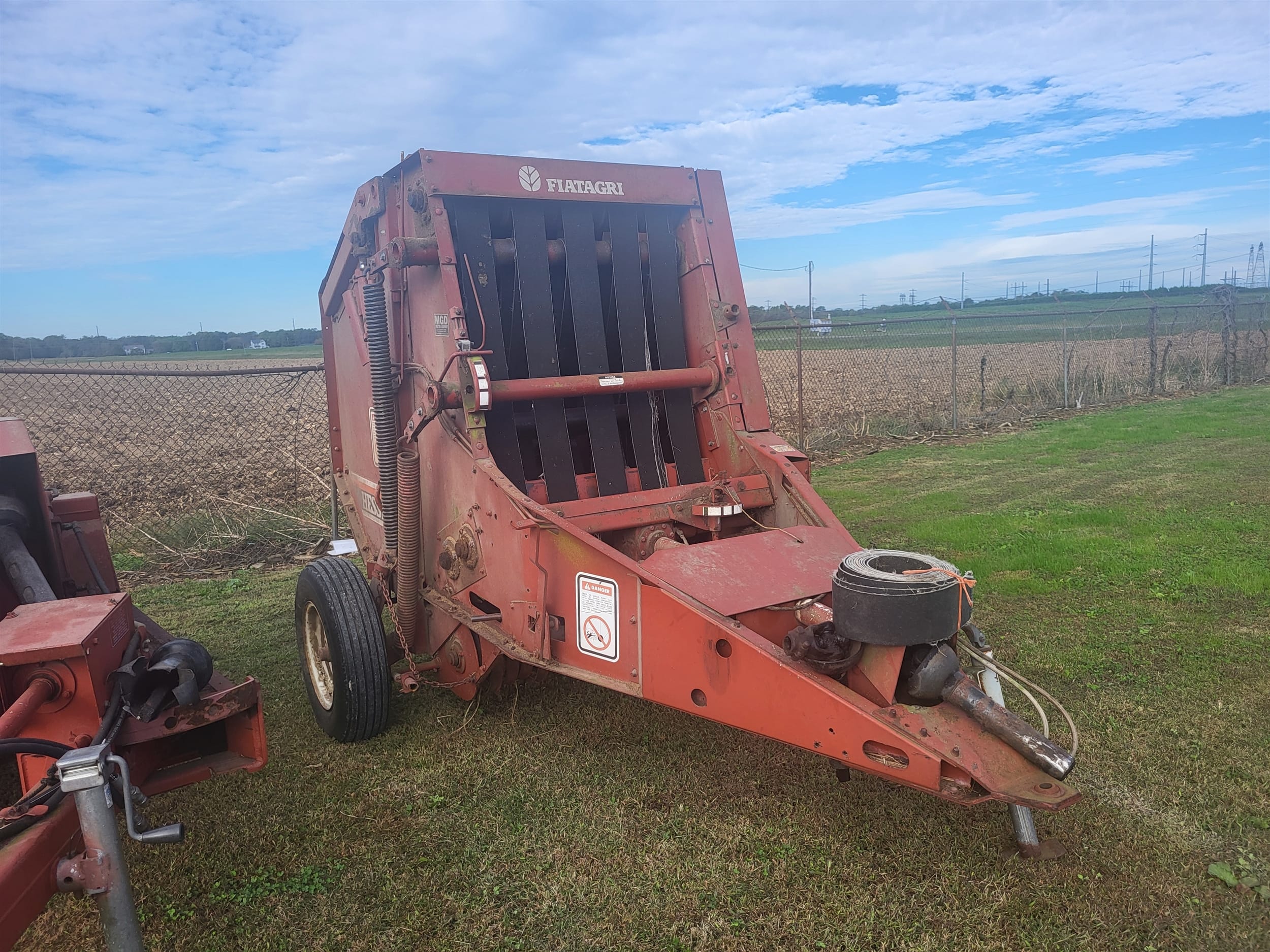 1986 Hesston 5530 Equipment Image0