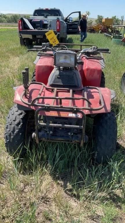 Image of Honda Fourtrax 250 equipment image 2