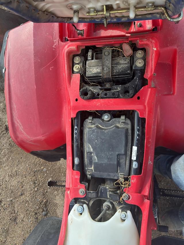 Image of Honda 200 equipment image 2