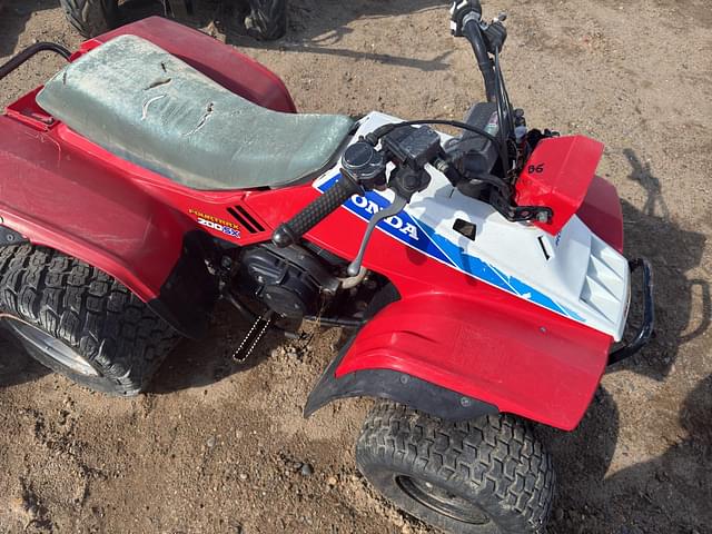 Image of Honda 200 equipment image 1