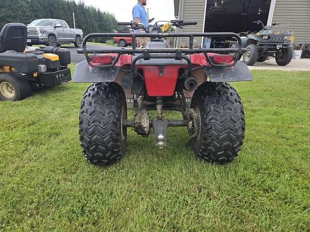 Image of Honda Fourtrax 250 equipment image 3