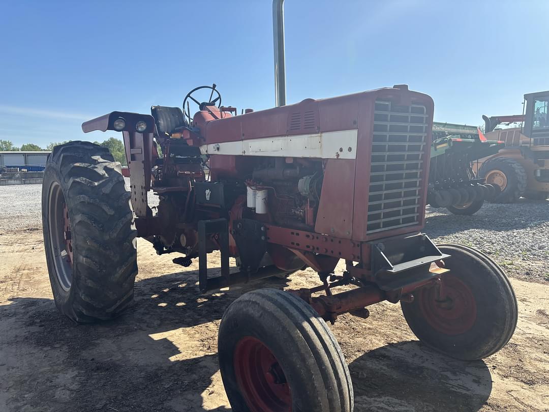 Image of International Harvester 856 Primary Image